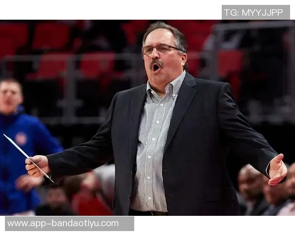 小卡称赞范甘迪执教出色上赛季球队防守表现令人敬佩